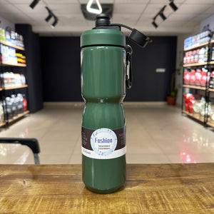 680ML Water Bottle with Clip and Lock