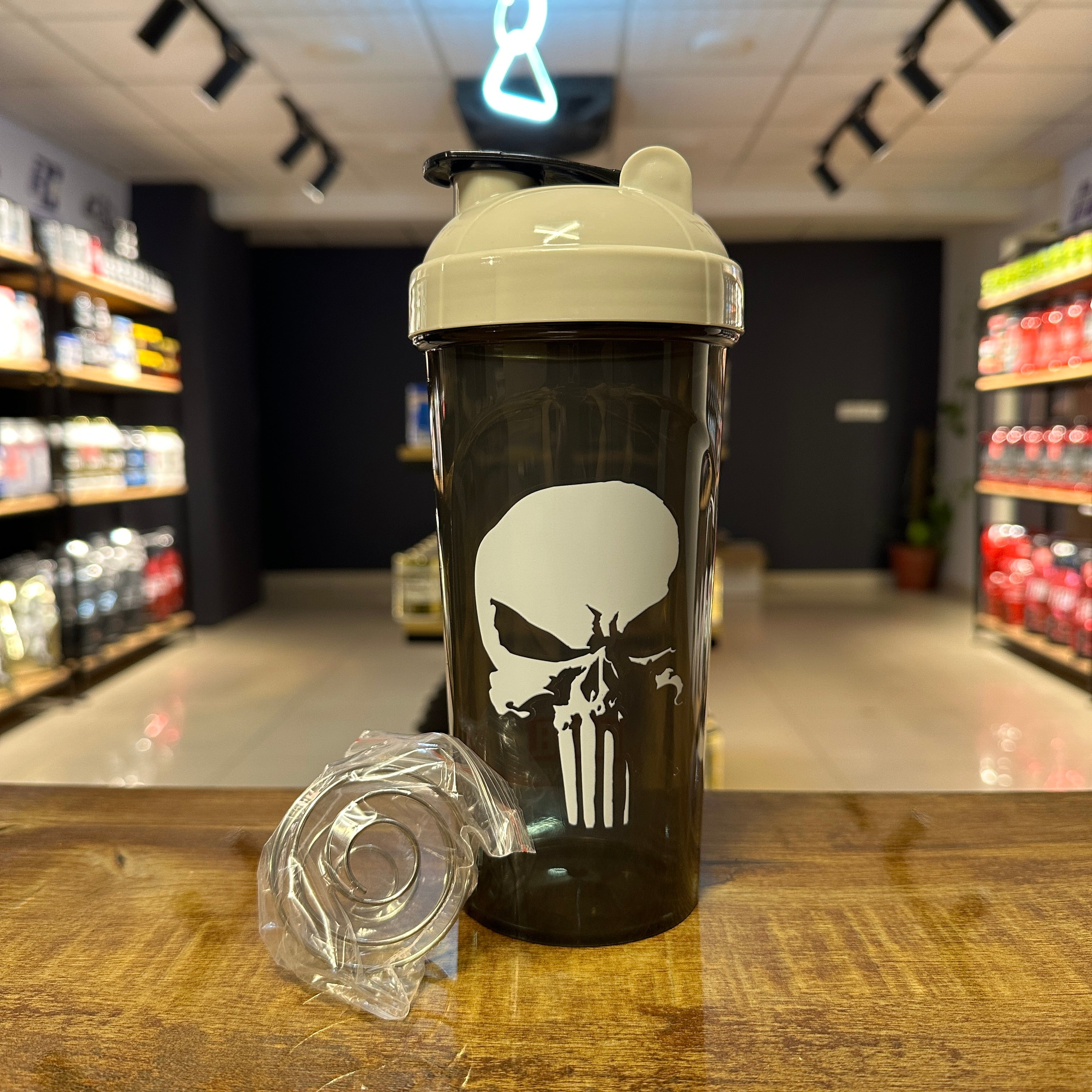700ML Skull Shaker Bottle
