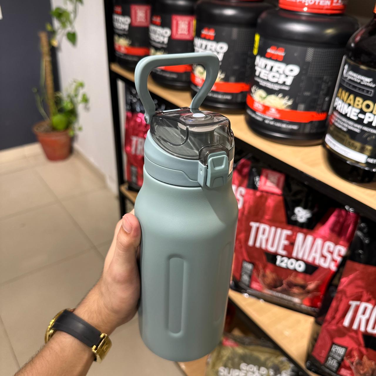 920ML Stainless Steel Water Bottle with Handle